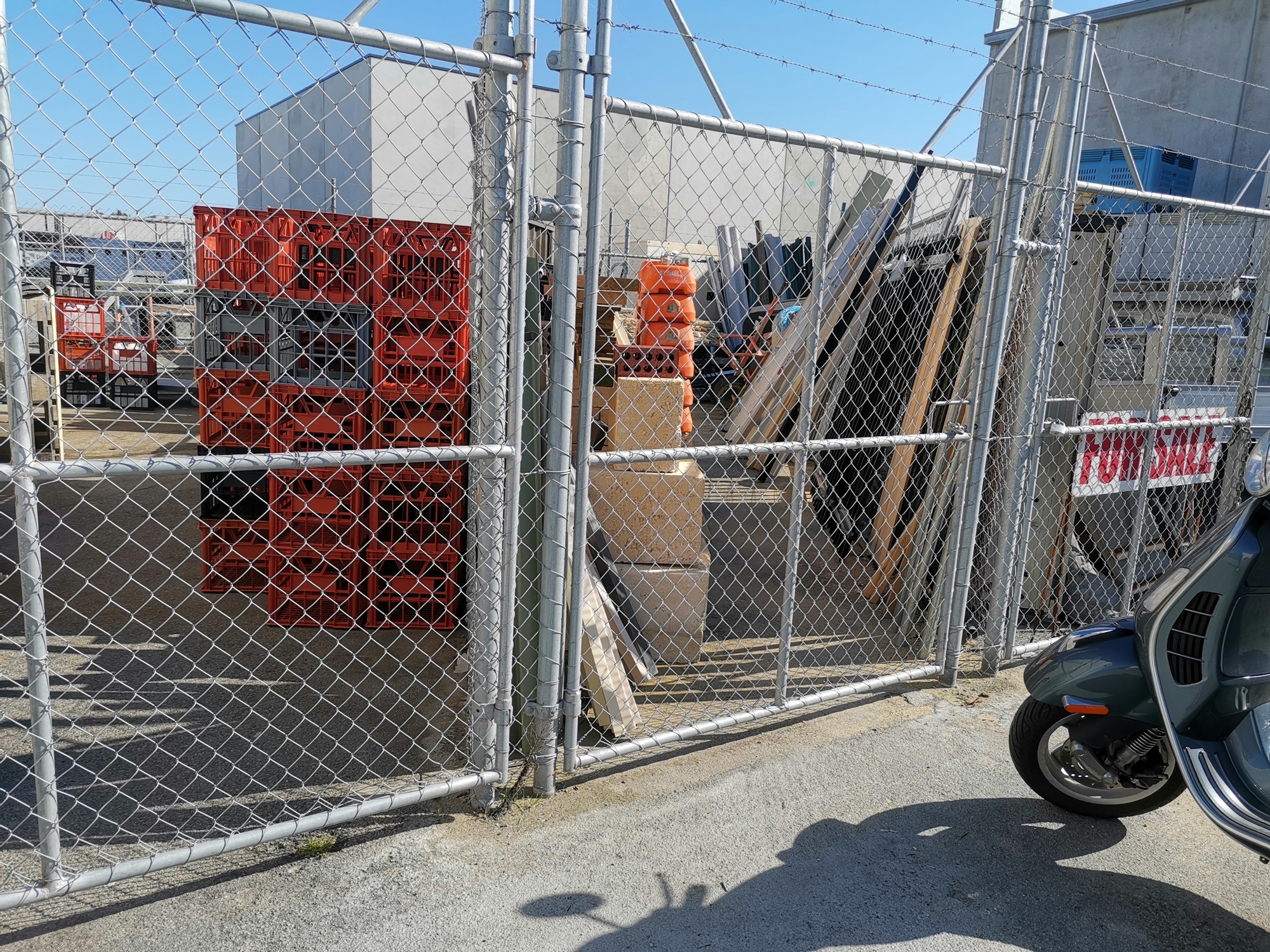 云南省昆明市呈贡区某建筑工地临时防护勾花网