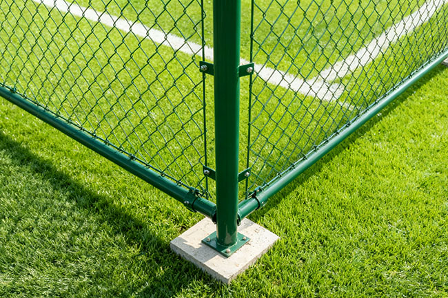 体育场翻新采购:球场围网价差 40-120 元 /㎡,这样控预算不踩坑(图2) 体育场翻新采购:球场围网价差 40-120 元 /㎡,这样控预算不踩坑(图2)