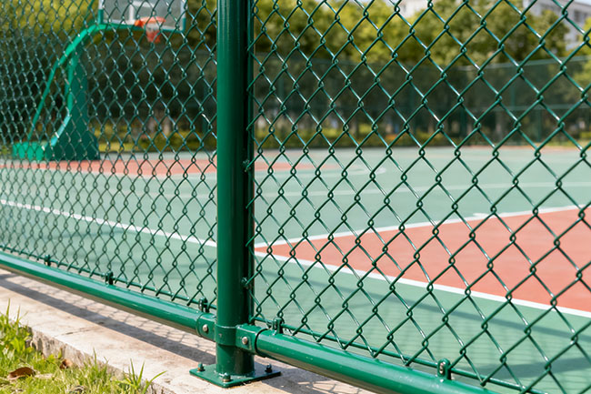 球场围网多少钱一平米？理清价格逻辑，选对高性价比产品(图1)