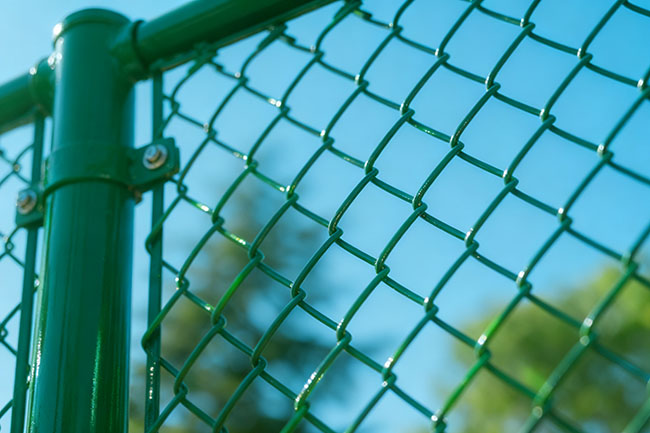 球场围网多少钱一平米？从材质到场景，2025 年建场精准控预算！(图1)