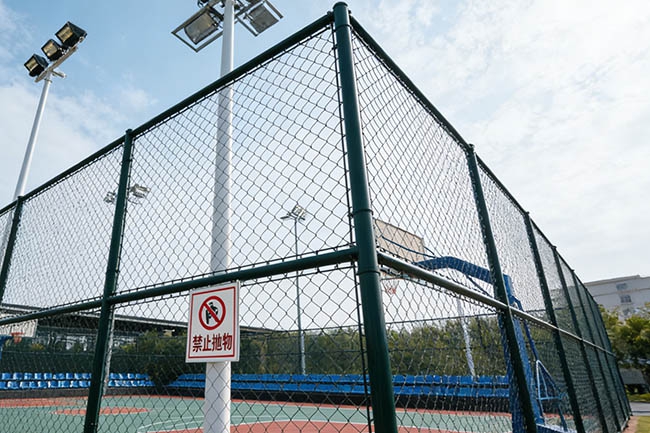 2025 球场围网预算指南:从 20 元到 50 元 /㎡,怎么选不超支?(图1) 2025 球场围网预算指南:从 20 元到 50 元 /㎡,怎么选不超支?(图1)