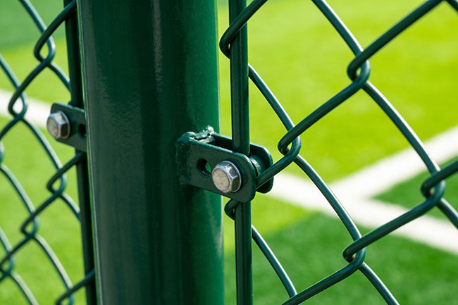 网孔、网丝、立柱！球场围网选型的三大核心(图2)